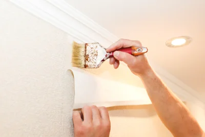 Pose de papier peint à Saint-Bernard — revêtements muraux et toiles de verre